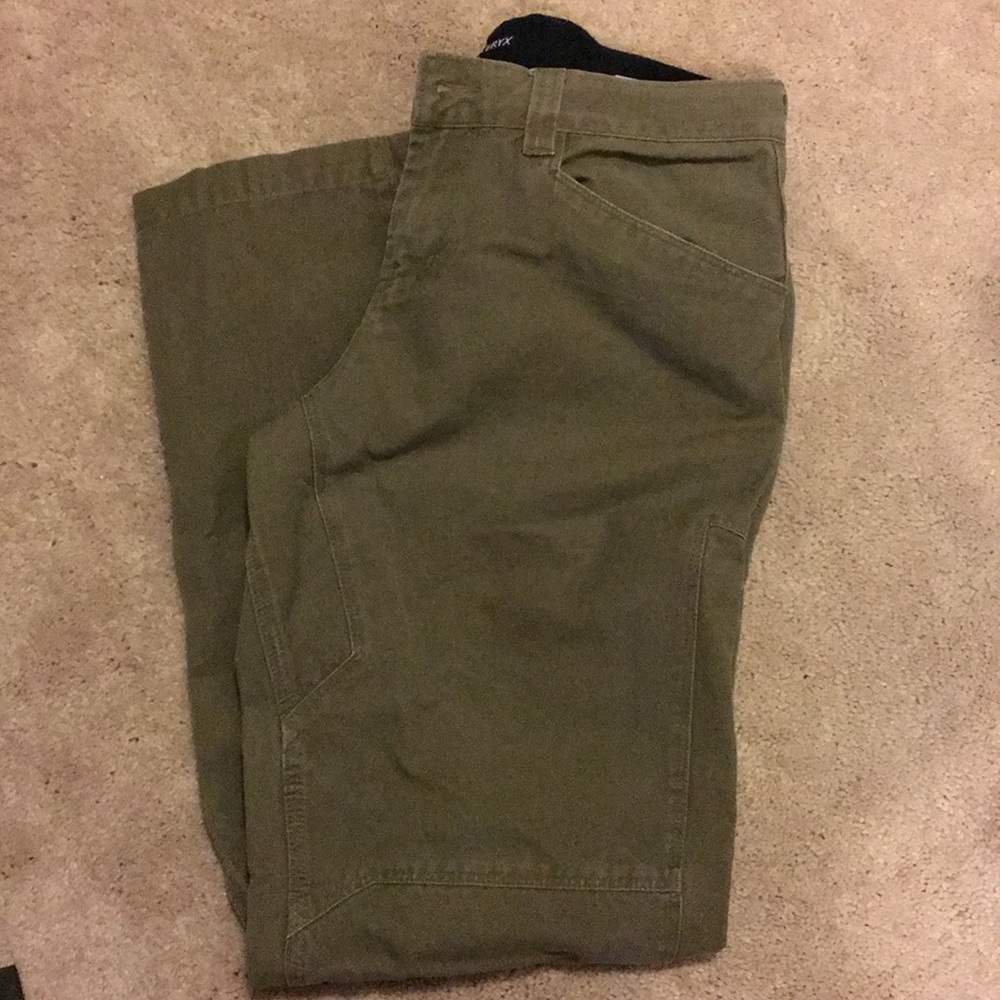 Atc’teryx technical pants,  size 6 (30x31)